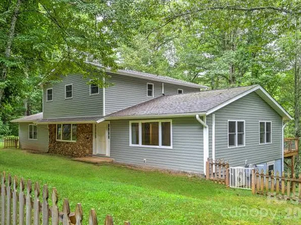 94 W Ridge Rd, Mars Hill, NC 28754