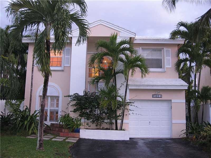 2nd image of 6421 SW 112th Pl