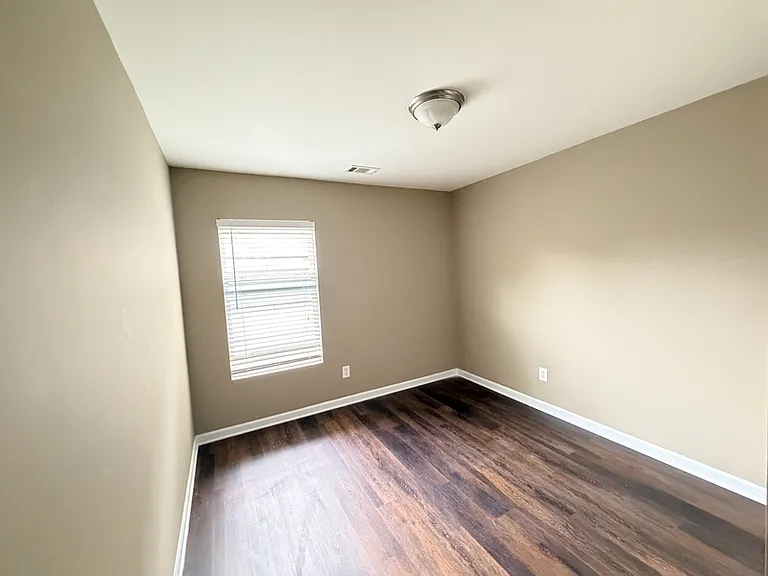 3329 Fernview Dr — Photo 11