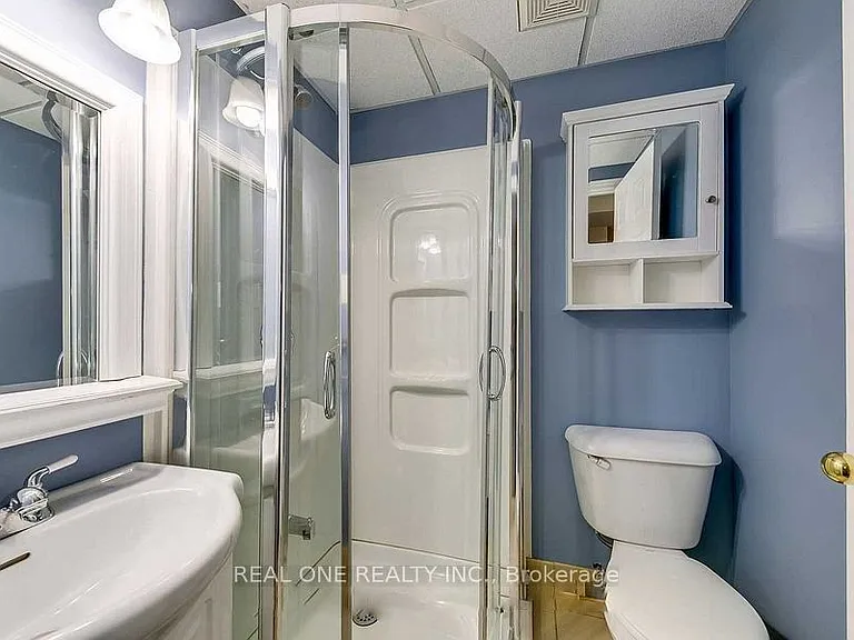 1455 Liverpool St — Photo 26