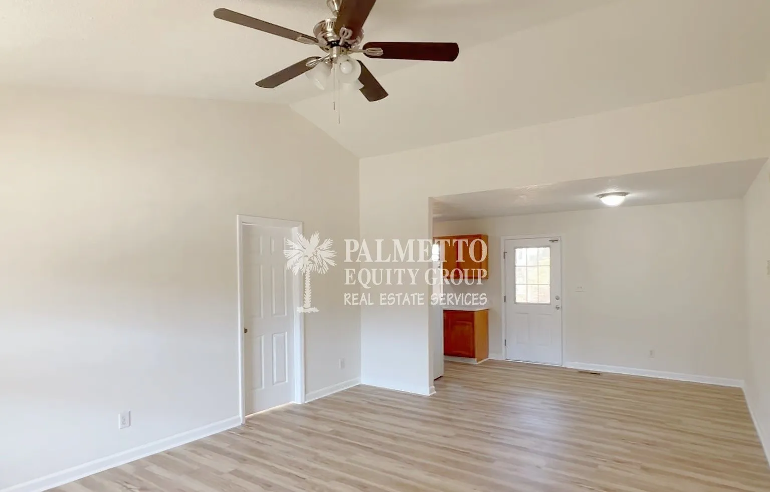 3 bed, $1,825 — Photo 2