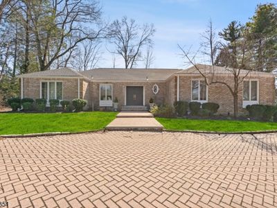 18 Beechwood Dr, Morristown, NJ, 07960