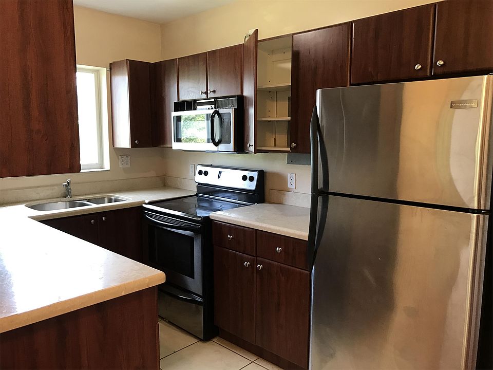 1st image of 2825 Sheridan Ave #4