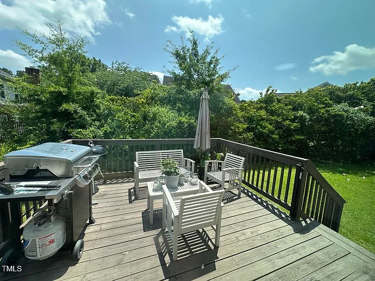 4312 Dyer Ct — Photo 14