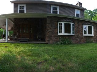 1800 Triphammer Rd, South Park, PA 15129