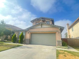 33361 Warwick Hills Rd, Yucaipa, CA 92399