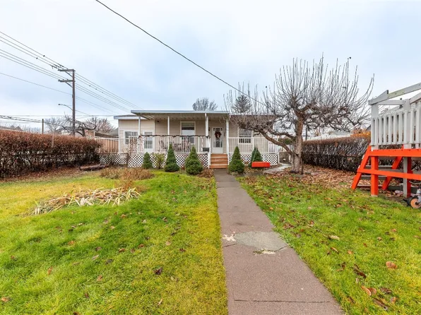 867 Columbia St, Kamloops, BC V2C 2V7