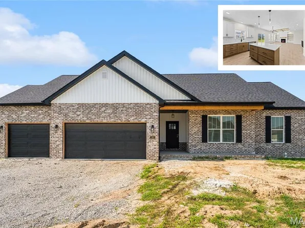 1365 Dove Hollow Ct, Ofallon, IL 62269