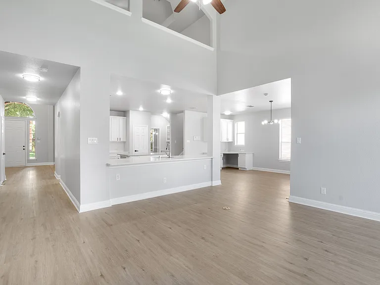 14895 Farmcote Dr — Photo 7