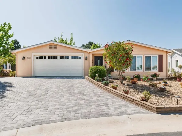 5229 Harvest Ct, Oceanside, CA 92057