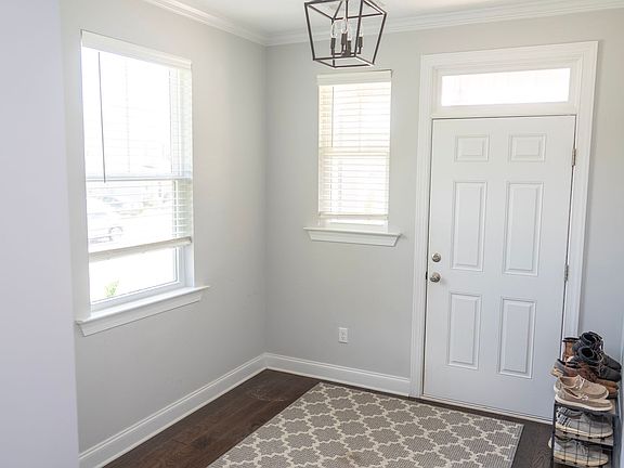 5th image of 5118 Heathbrook Dr