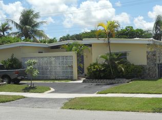 21200 NE 20th Ave, Miami, FL 33179