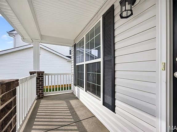 4th image of 317 Freedom Dr