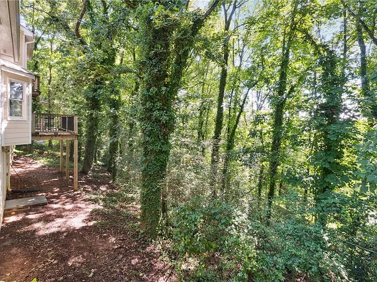 3761 Ridge Rd SE — Photo 27