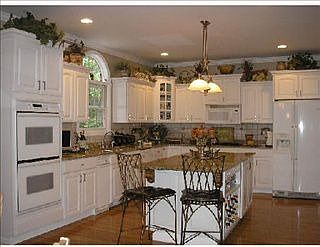 5th image of 172 Oakview Dr