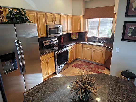 5th image of 16450 E AVE OF THE FOUNTAINS Avenue #40