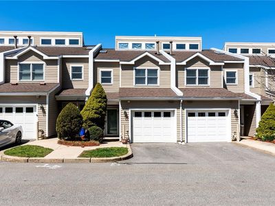 115 Rolling Hill Rd #F-5, Portsmouth, RI, 02871