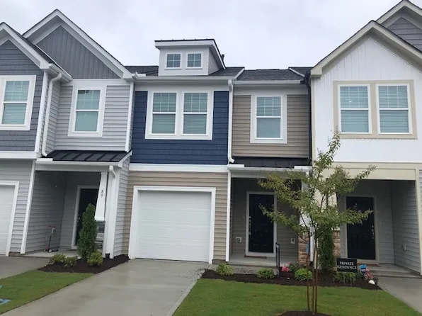 93 Clear Bead Ct, Clayton, NC 27527