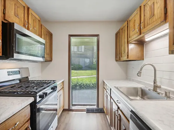 8634 North Servite DRIVE, Milwaukee, WI 53223