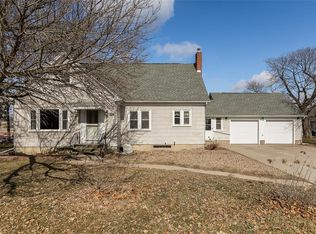4407 V St, Homestead, IA 52236