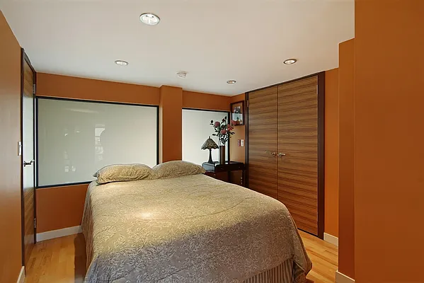Sold by Corcoran | media 27