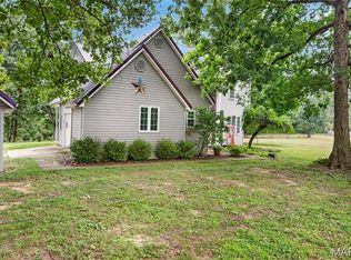 26150 Rambling Ln, Richland, MO 65556