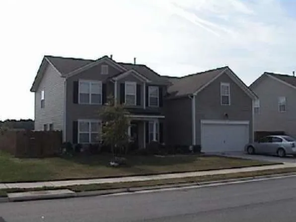 205 Bridgewater Ct, Suffolk, VA 23434