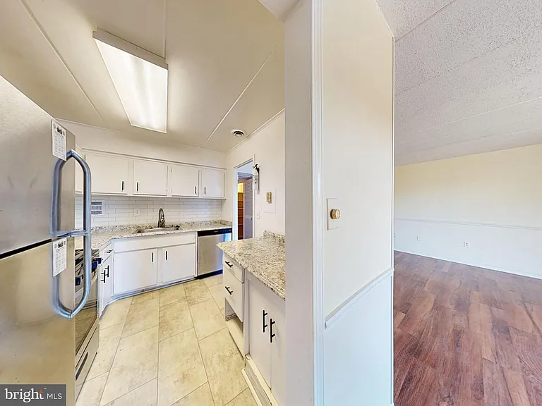 2622 Fort Farnsworth Rd #216 — Photo 7