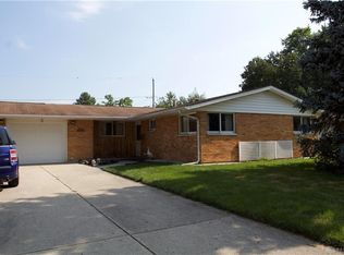 1077 Peidmont Dr, Fairborn, OH 45324