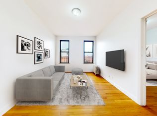 3115 32nd St APT 25, Astoria, NY 11106