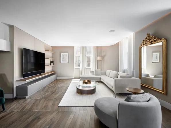 49 Chambers Street PENTHOUSE B image 2 of 34