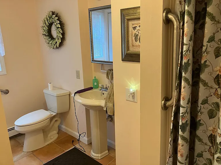 50 Pleasant St #1 — Photo 2