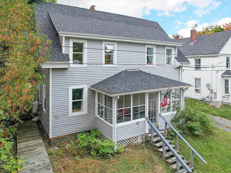 19 Central St #19 — Photo 14