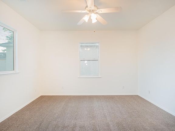 5th image of 757 W Siena Ln