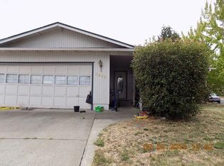 3099 Starwood Ct, Medford, OR