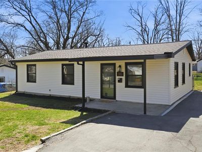 4721 Oak Grove Rd, Kansas City, KS, 66106