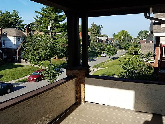 2nd image of 3162 Parkview Ave #2