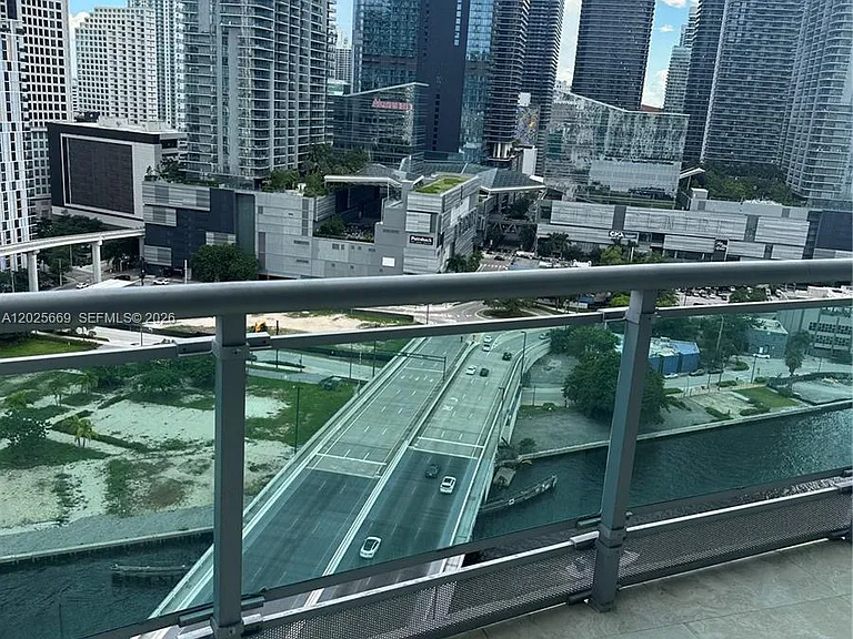 350 S Miami Ave #2302 — Photo 21