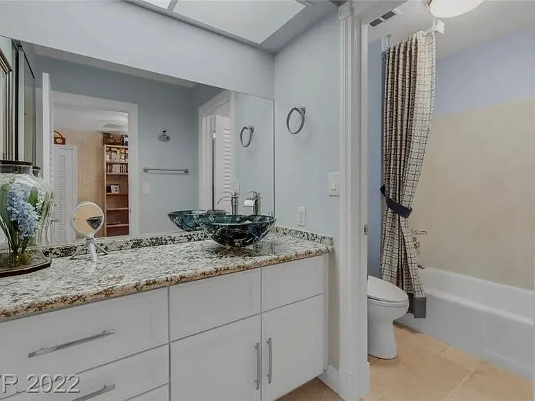 Full bathroom in office