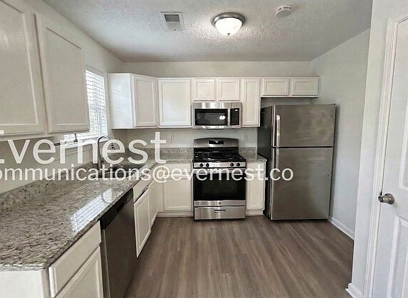 3rd image of 3733 Waldrop Hills Dr