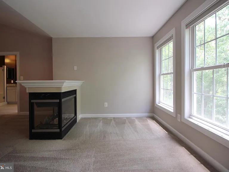 3800 Elmwood Towne Way — Photo 15