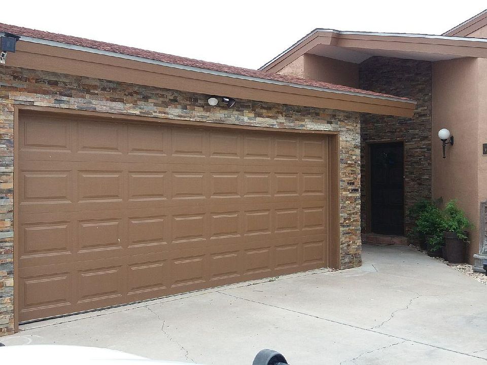 1st image of 804 Preston Trails Ct