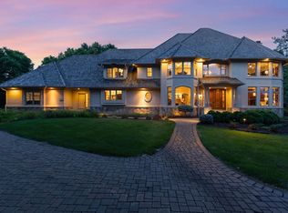 9991 Dell Rd, Eden Prairie, MN 55347