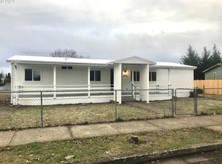 4976 Morely Loop, Eugene, OR 97402