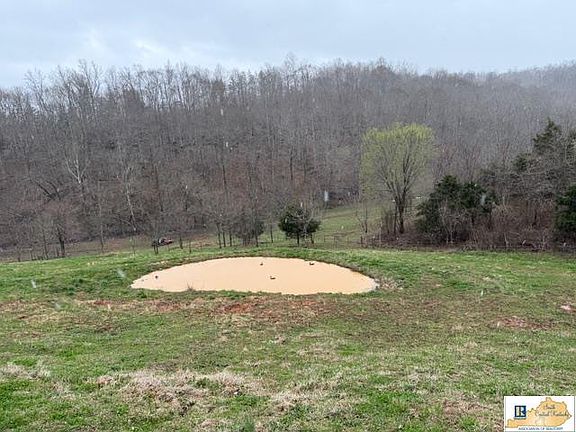 3rd image of 4834 Center Point Rd