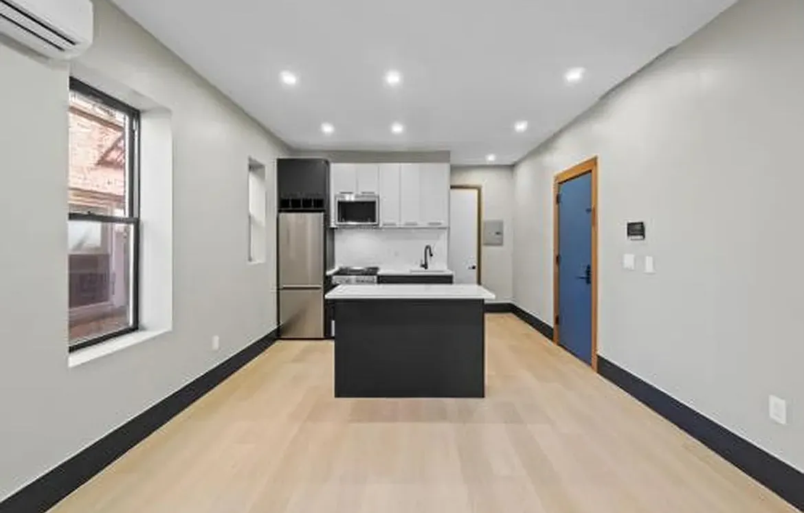 1 bed, 650 sqft, $1,975 — Photo 1