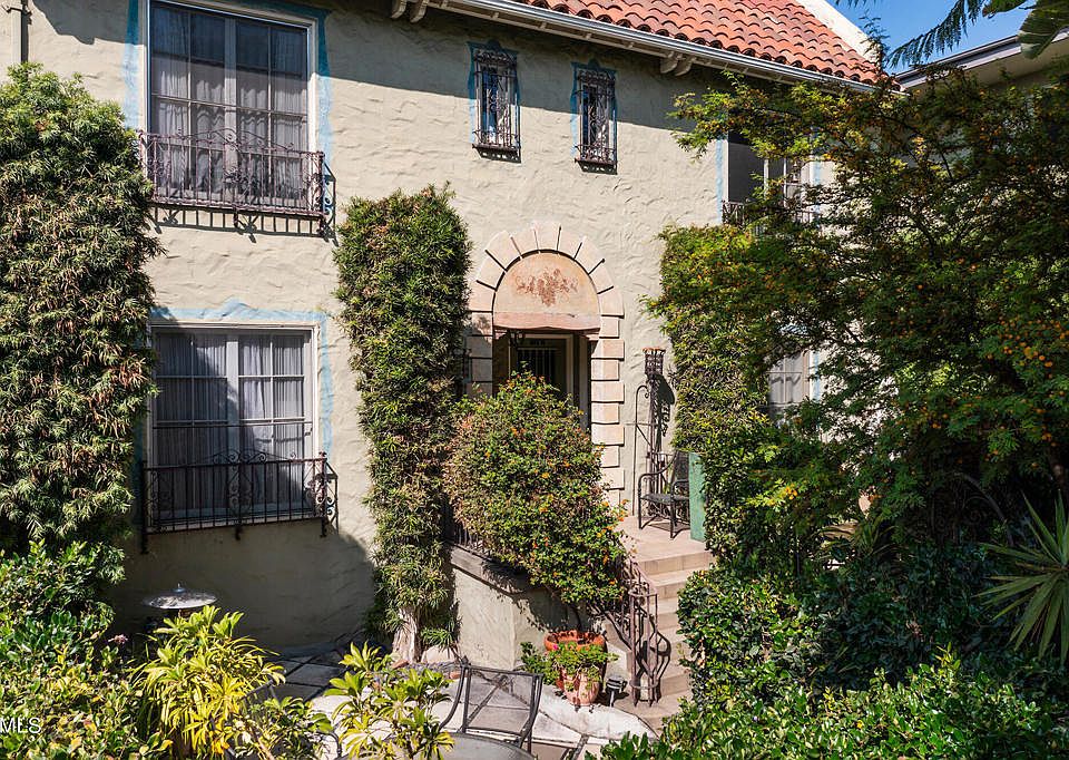 1st image of 1119 Hacienda Pl