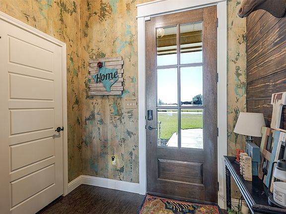 4th image of 470 Wilson Bend Rd