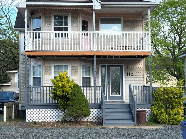 112 Tennyson Ave, Toms River, NJ 08753