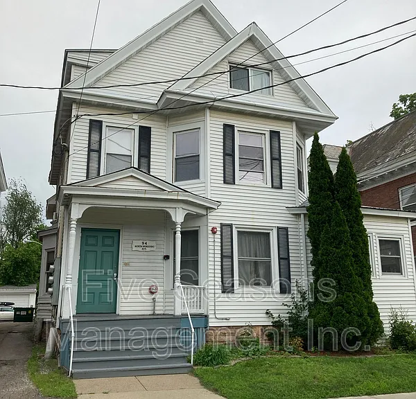 94 N Winooski Ave #4 — Photo 1